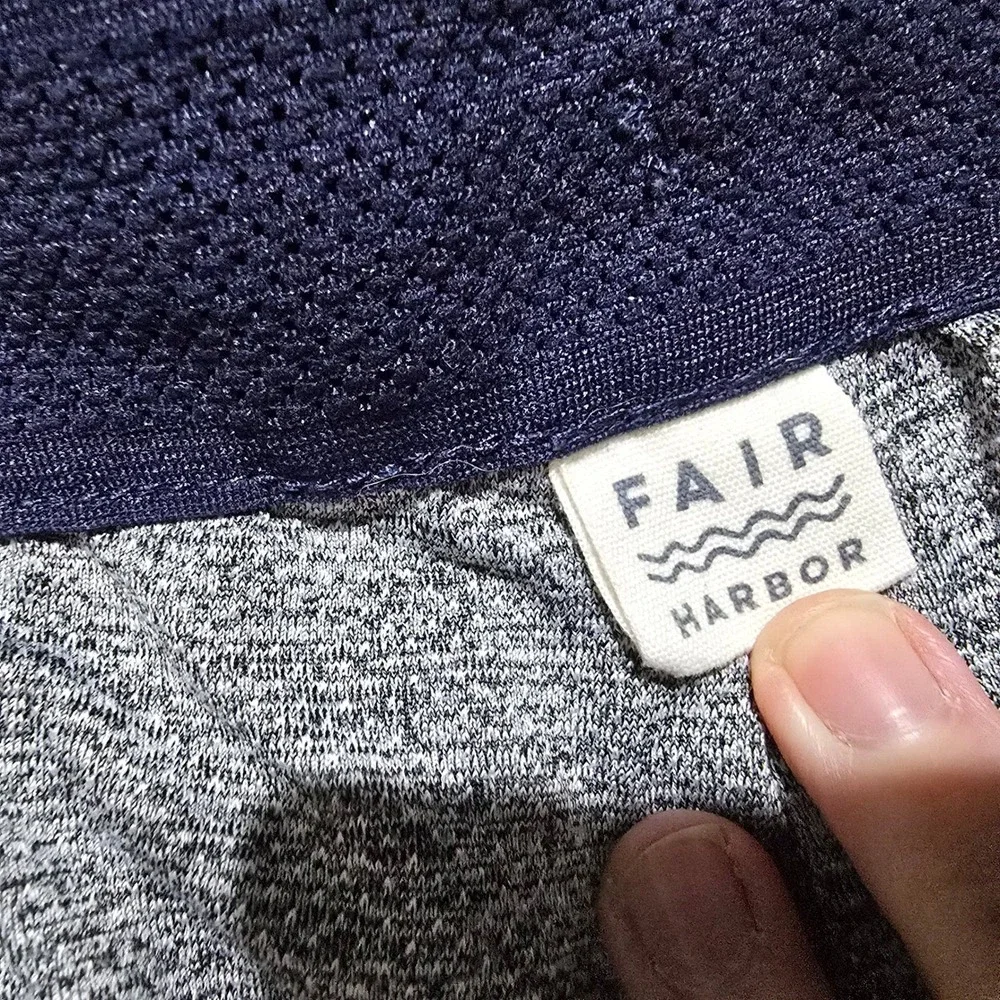 Fair Harbor Swim Trunks Mens 3XL Navy Blue Palm Print BreezeKnit Board Shorts